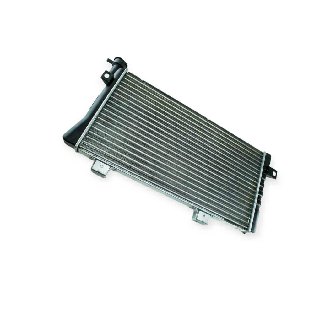 Радіатор охолодження двигуна 21214 інжектор Мукачево - фото 2