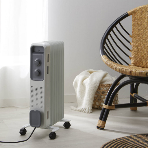 Масляный обогреватель 7 секций 1500 Вт Equation белый Киев - изображение 5