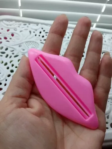 Выдавливатель для тюбика "Губки" - набір 2шт. рожеві, пластик Київ - фото 2