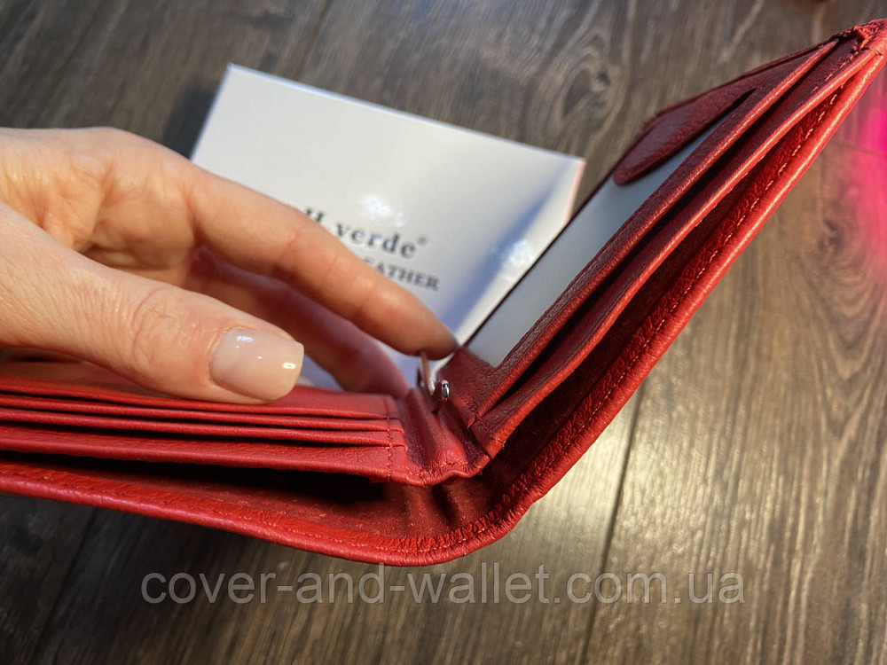 Тонкий жіночий гаманець червоного кольору на магнітах маленького розміру Helen Verde Київ - фото 3