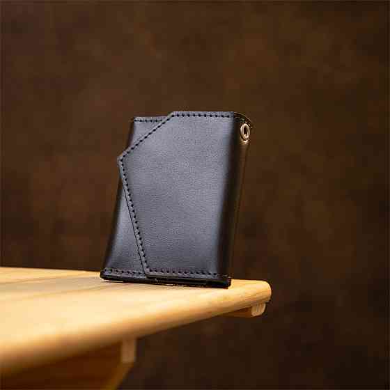 Добротная кожаная ключница Черный (GRANDE PELLE) Киев