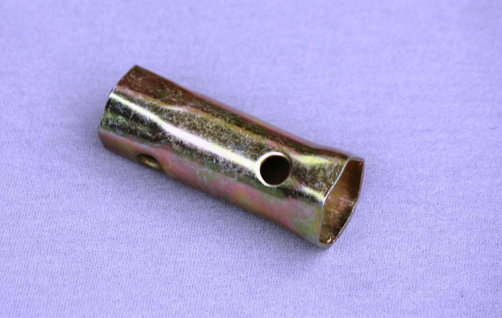 Ключ свічковий 10 мм (4T) Мукачево - фото 1