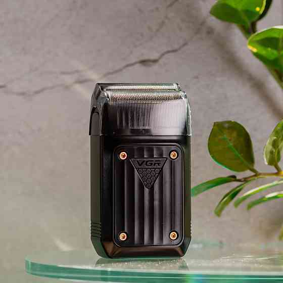 Мужская электробритва с двойным лезвием и экраном VGR V-363 Киев