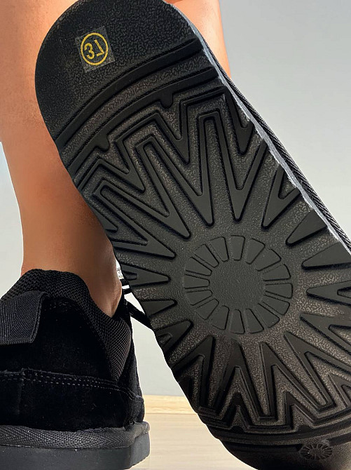 Кросівки жіночі Hengji 1517-1 замшеві з подвійною шнурівкою уггі чорні, 38, 24,5 см Київ - фото 3