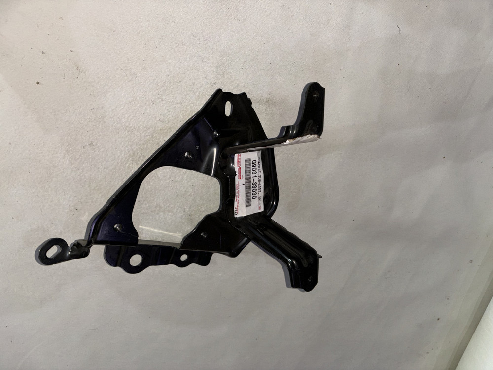 Кронштейн радіатора КПП Toyota Avalon 2012-/ G9031-33030. Харків - фото 1