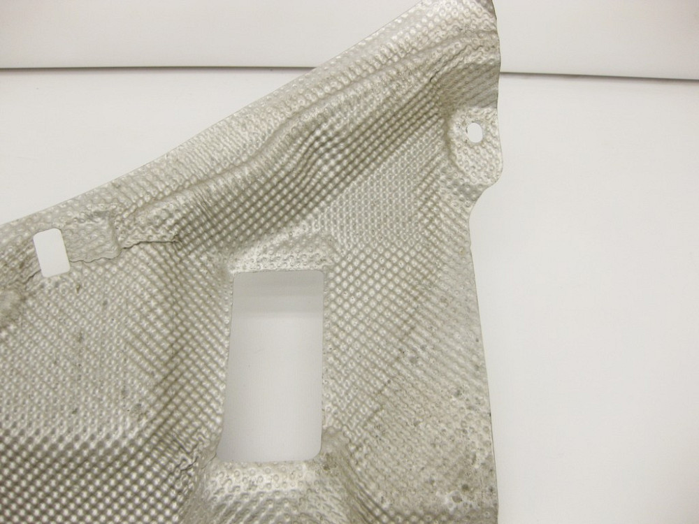 Mercedes-Benz  A2056823700 Теплозахисний екран над каталізатором C-Class W205 E-Class W213 C238 CLS C257 Одеса - фото 6