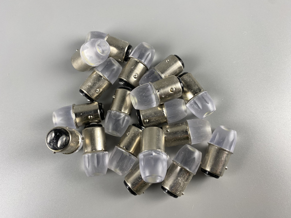 Світлодіодна автомобільна лампа стоп-сигнал/покажчик повороту 12V 2-ух контактний цоколь 1157 BAY15d Мукачево - фото 9