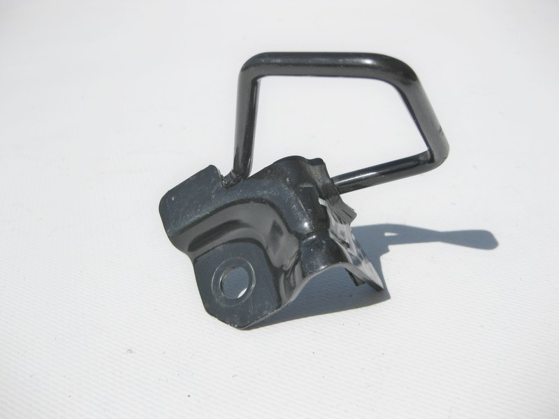 Mercedes-Benz  A2136181900 Тримач - кронштейн дитячого сидіння ISOFIX під заднім правим сидінням зліва Одесса - изображение 3