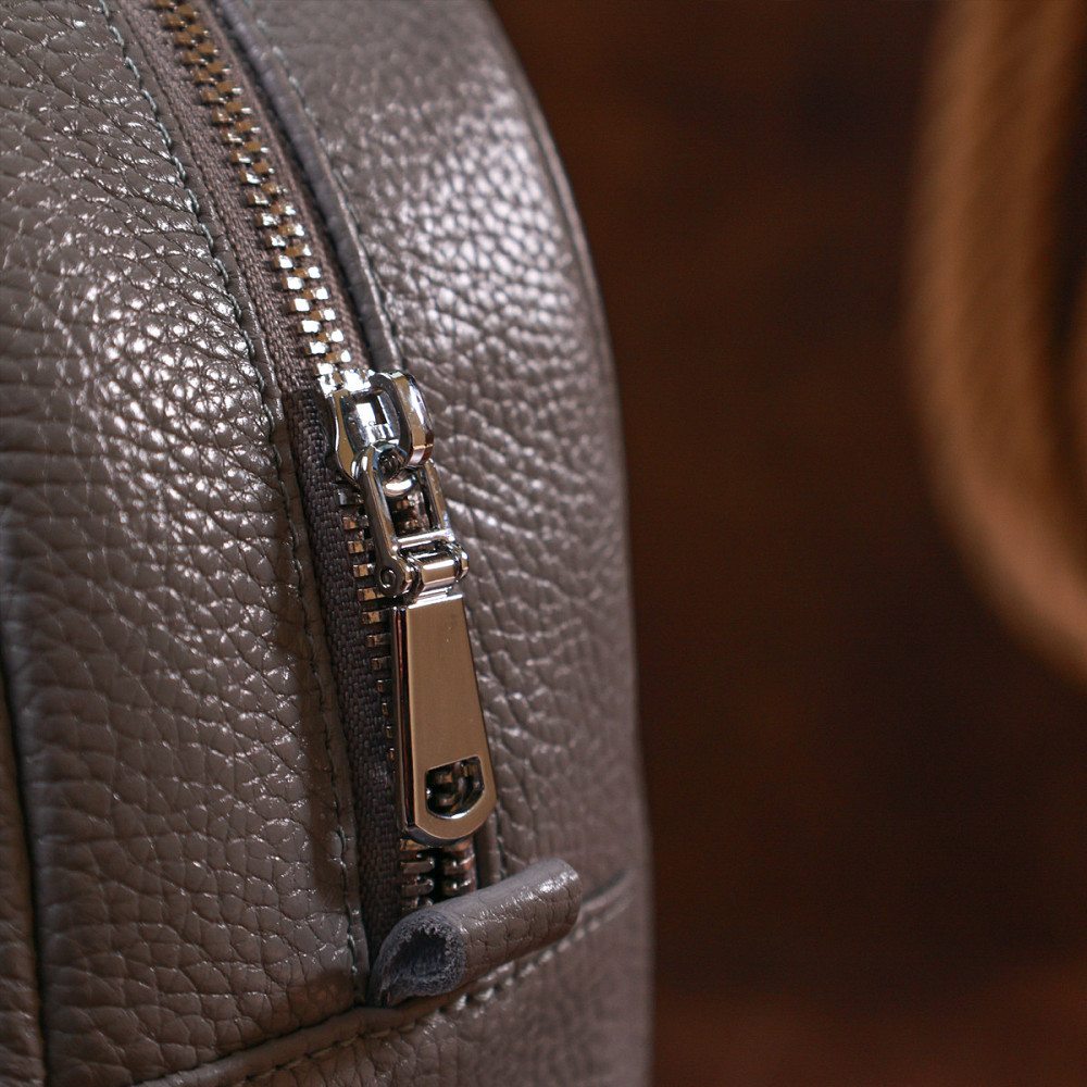 Практичний жіночий рюкзак Shvigel 16323 Сірий Київ - фото 9