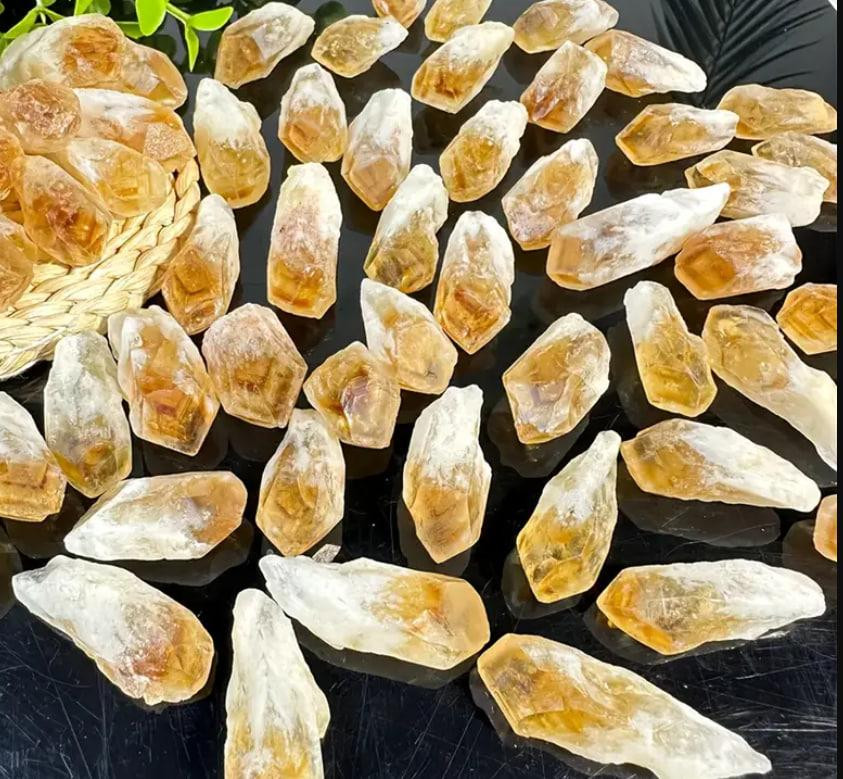 Набор из 5 натуральных кристаллов цитрина, размер 1.5 - 3 см. Необработанные кристаллы цитрина. Киев - изображение 1