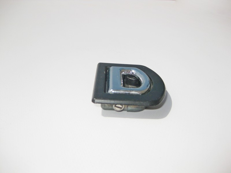 VAG  8D9864203 Стропувальний вух кріплення багажу чорний VW Passat Audi A3 A4 A6 A8 RS6 Одесса - изображение 6