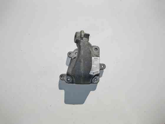 Mercedes-Benz  A6422230304 Кронштейн опори двигуна правий OM642 V6 3.0 cdi ML W164 GL X164 Одеса