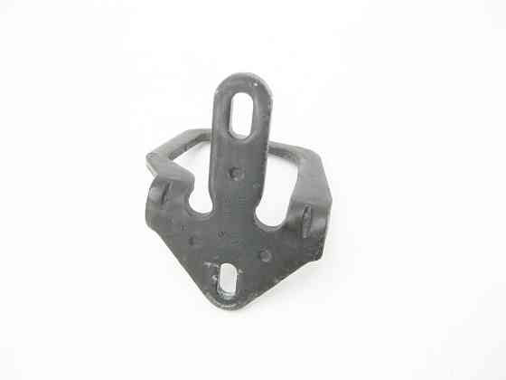 Mercedes-Benz  A2468800360 Гак фіксатор капота CLA Shooting Brake X117 CLA C117 CLA C118 CLA Shooting Brake X118 GLA X156 A-class W176 A-class Sedan V Одесса