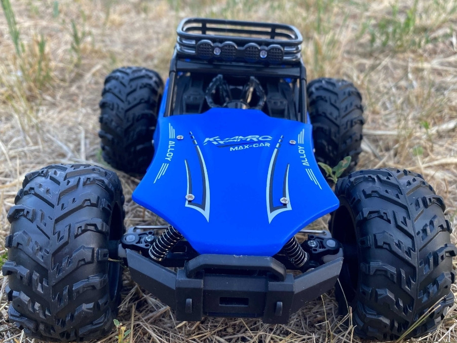 Машинка на пульту на радіокеруванні 1:18 2акумулятора в комплекті. Харків - фото 3