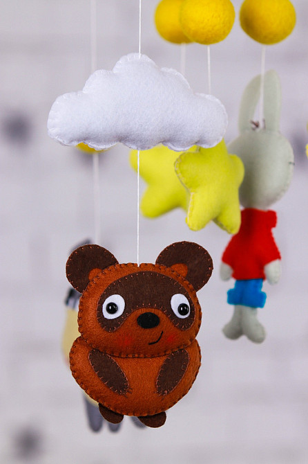 Дитячий мобіль на ліжечко для немовлят WooolyWool "Вінні-Пух" Київ - фото 5