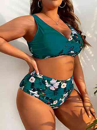 Жіночий роздільний купальник бікіні Plus Size великих розмірів з тонким поролоном та високими плавками зелений Київ