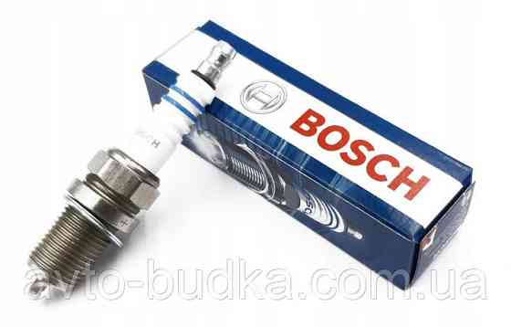 Свічка запалювання на Renault Laguna III двигун 1.6 16V; Bosch 0242235666 Новий Розділ