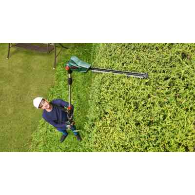 Кусторез Bosch аккумуляторный UniversalHedgePole 18 18V, 43мм, шаг реза 16мм, 3.6кг (без АКБ и ЗУ) (0.600.8B3.001) Винница