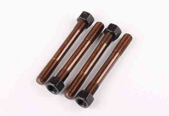 Шпильки кріплення головки + гайки на дизельний двигун 180N, к-т: 4 шт Мукачево