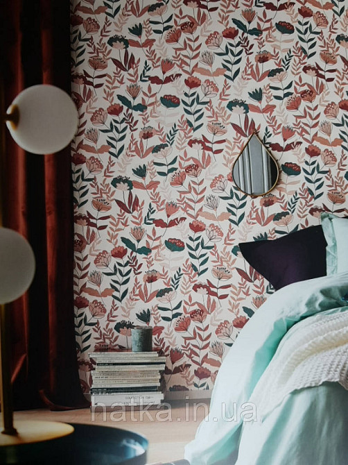 Шпалери вінілові Lutece Melody 51194503 квіти листя бордові рожеві зелені на світло-рожевому тлі Київ - фото 1