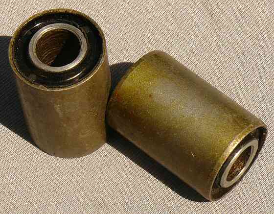 Сайлентблок (пара) 23*35*10 (D*L*d) (маятника мопед Дельта ) Мукачево