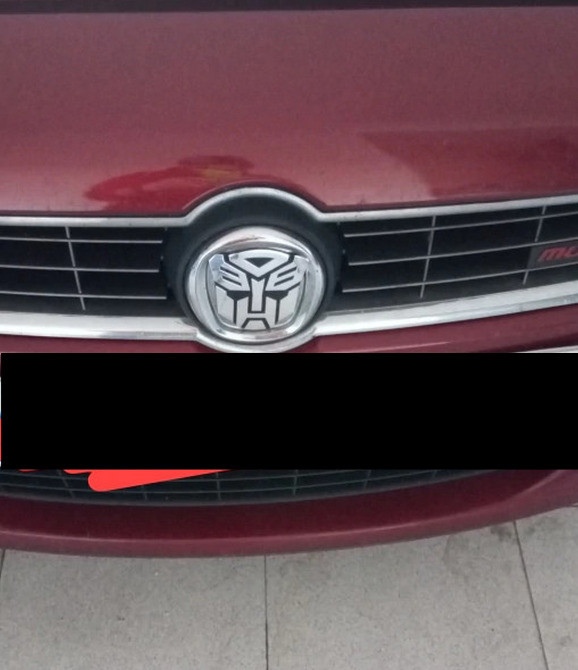 Наклейка на авто Автобот алюминиевая трансформер Киев - изображение 7