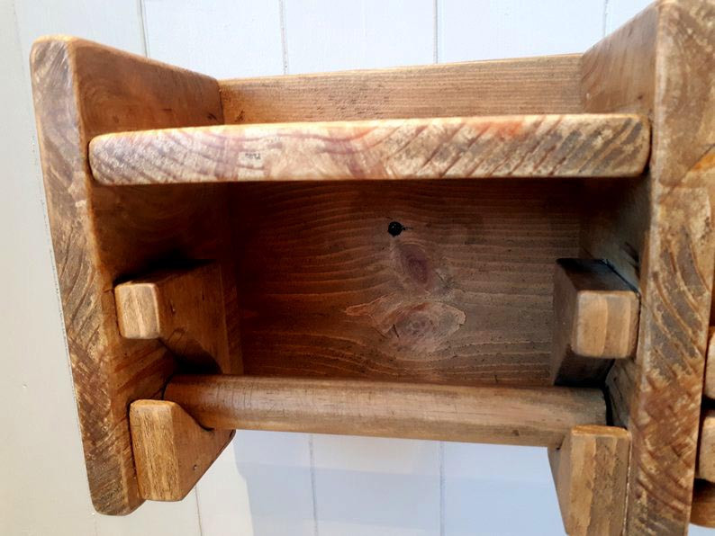 Держатель для туалетной бумаги 