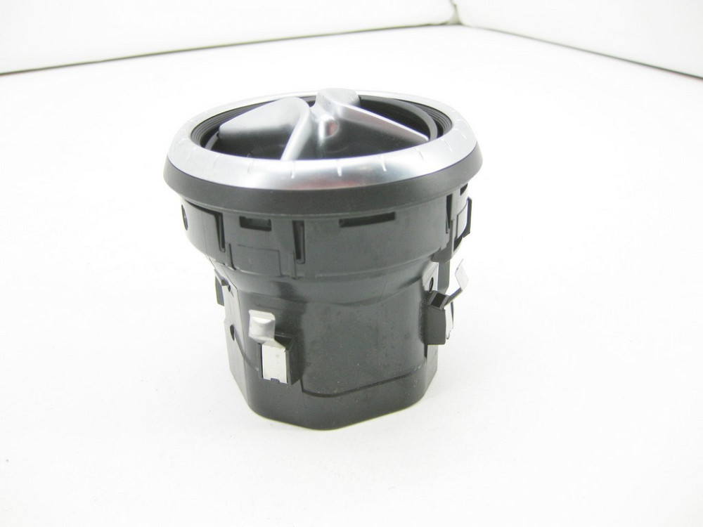 Mercedes-Benz  A1178300554 9051 Дефлектор обдува передньої панелі салону - торпеди бічній CLA Shooting Brake X117 CLA C117 Одесса - изображение 4