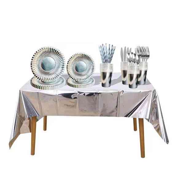Скатерть клеенка из тонкой фольги 274 на 137 см серебристый Киев