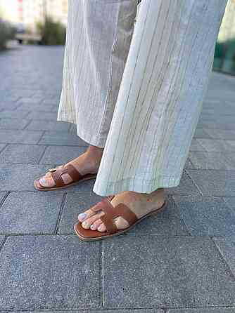 Notta bene Модні шльопанці жіночі з натуральної шкіри коричневі на низькому ходу Notta bene TS- Коломыя