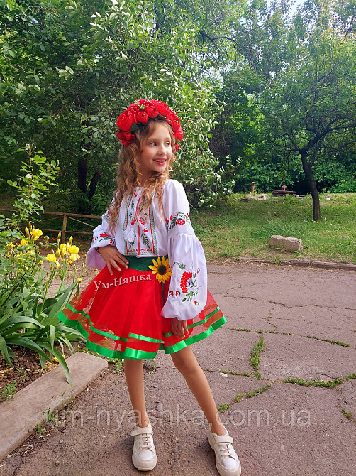 Дитяча вишиванка на натуральному полотні Калина сила роду Кривий Ріг - фото 7