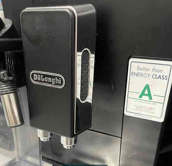 Кавомашина Delonghi ECAM 44 664 B Харків