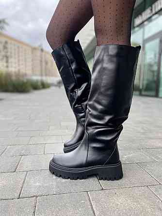Високі чоботи жіночі на низькому каблуці чорні зимові теплі 503/21150 з натуральної шкіри р. 38 Коломыя