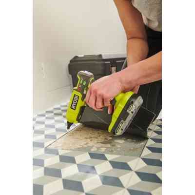 Клеевой пистолет Ryobi RGL18-0 аккумуляторный 18В ONE+, стержни 11/12мм (без АКБ и ЗУ) (5133005002) Винница