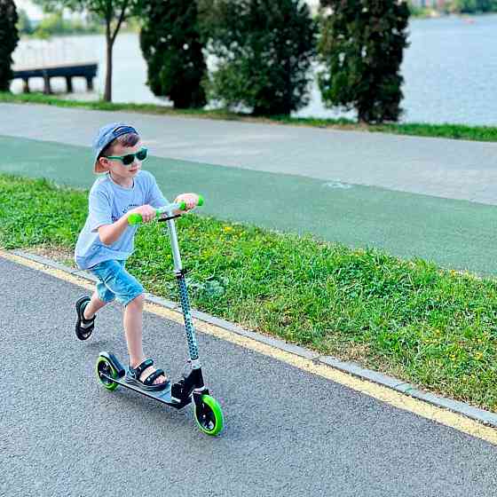 Скутер Серії - Professional 145 Дніпро