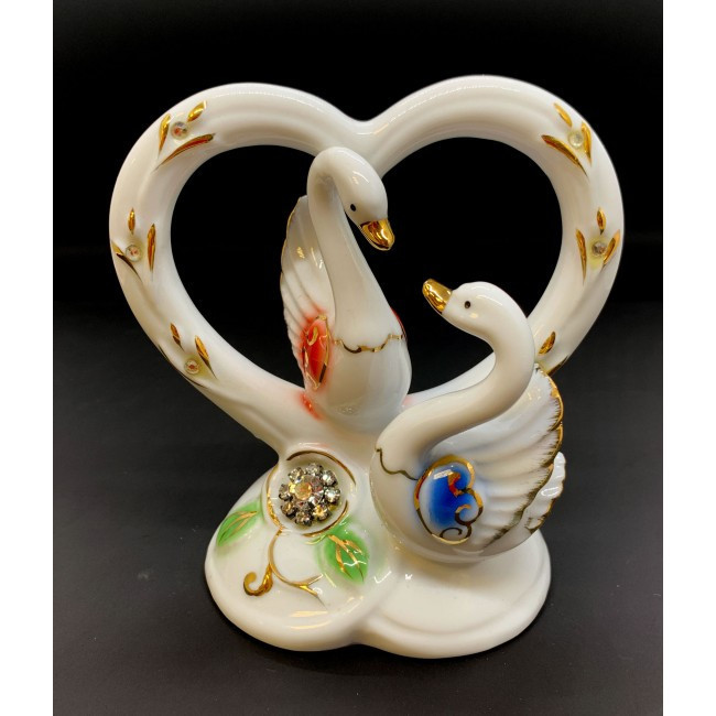 Статуэтка из фарфора Лебеди с сердцем Киев - изображение 1