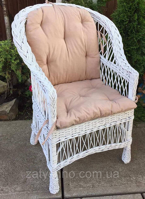 Крісло плетене з рожевою накидкою Київ - фото 8