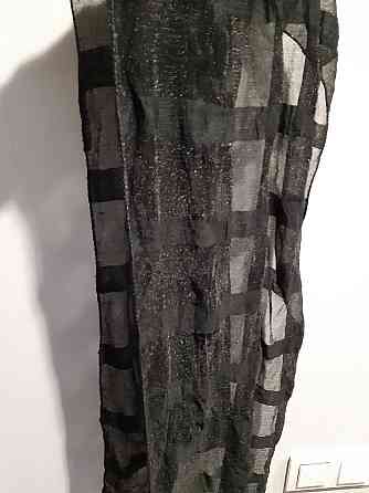 Капроновый шарф С ДЕФЕКТОМ (есть затяжка, сбоку немного не подшит) - размер шарфа приблизительно 140*35см Киев