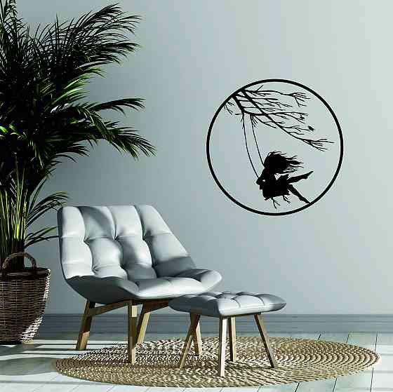 Декоративне настінне Панно «Дівчинка та голуб» Декор на стіну Київ