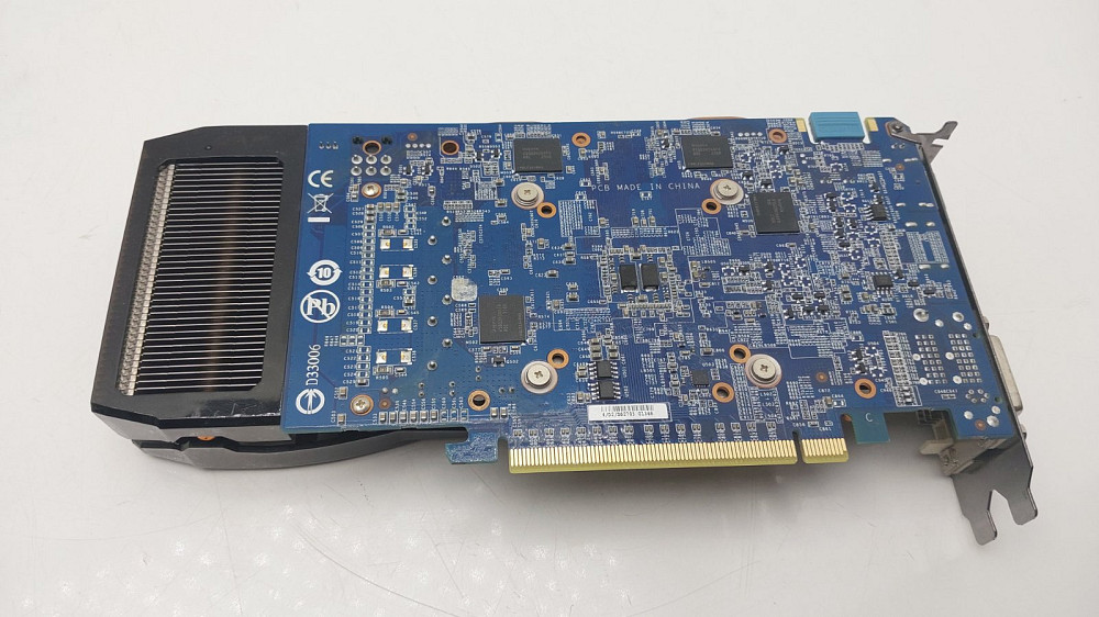 Відеокарта GIGABYTE GV-N660OC-2GD 2GB (товар вживаний) Луцк - изображение 3