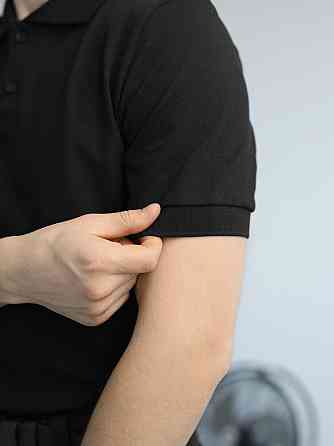 Черная футболка поло весенняя черная. Легкое летнее мужское черное поло Pobedov Royal Киев