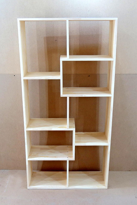 Книжный стеллаж 