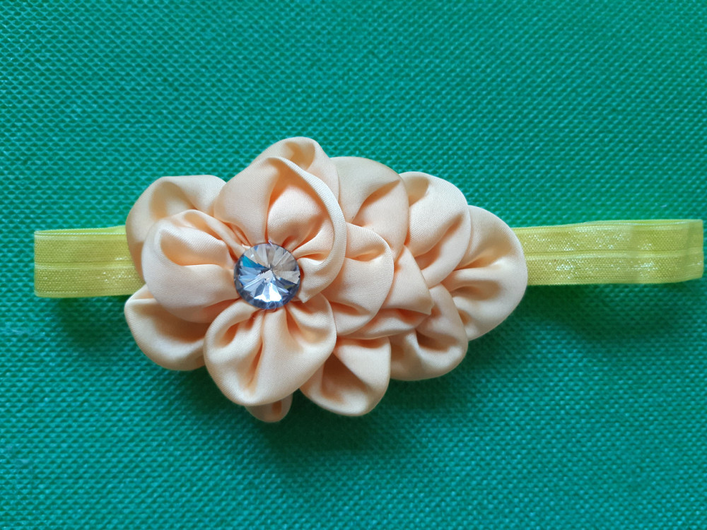 Нарядная повязка детская желтая - цветок 10см, размер универсальный (на резинке) Киев - изображение 1