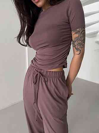 Женский базовый прогулочный костюм двойка: футболка и штаны натуральная вискоза Мокко, 46/48 Одесса