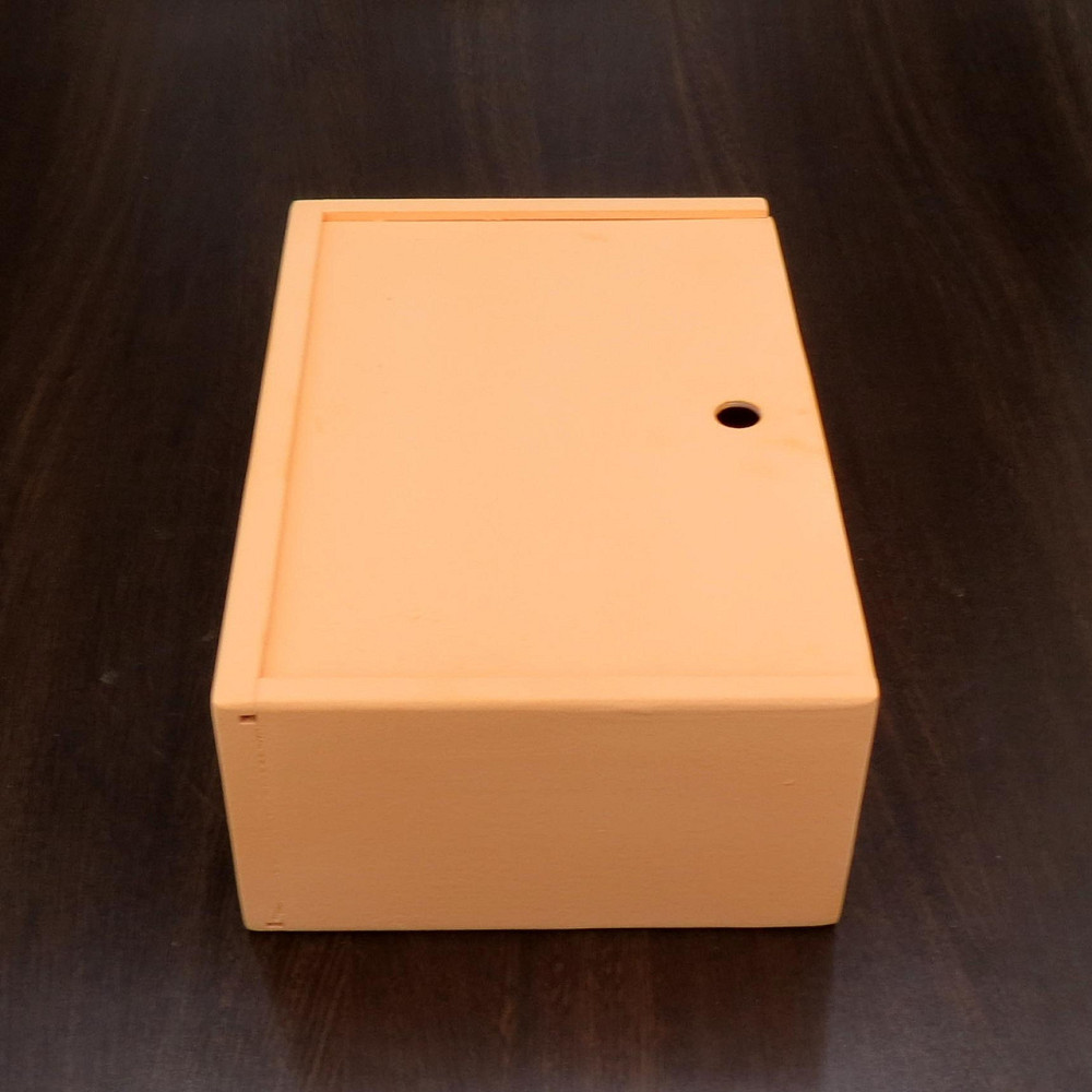 Подарочная коробка 