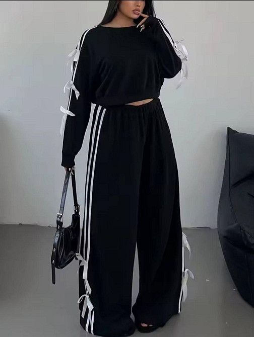 Женский утепленный оверсайз костюм двойка с лампасами и стильными бантиками трехнитка на флисе Одесса - изображение 7