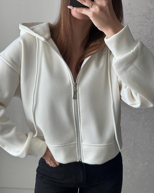 Жіноча базова тепла зип-худі тринитка на флісі Молочний Одеса - фото 1