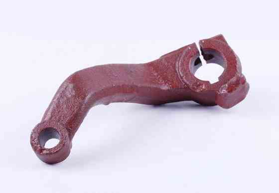 Важіль поворотного кулака правого (1) ДонгФенг 240/244 Мукачево