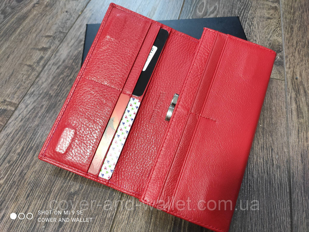 Жіночий шкіряний гаманець на магнітах червоного кольору Marco Coverna MC 1411 Київ - фото 4