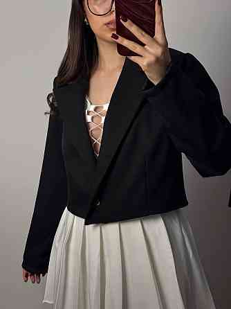 Жіночий базовий укорочений піджак із підкладкою та плічками турецька костюмка 46/48 Одеса